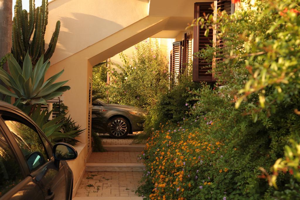 Residence Casa Del Mar Sicilia Marina di Modica Exterior photo